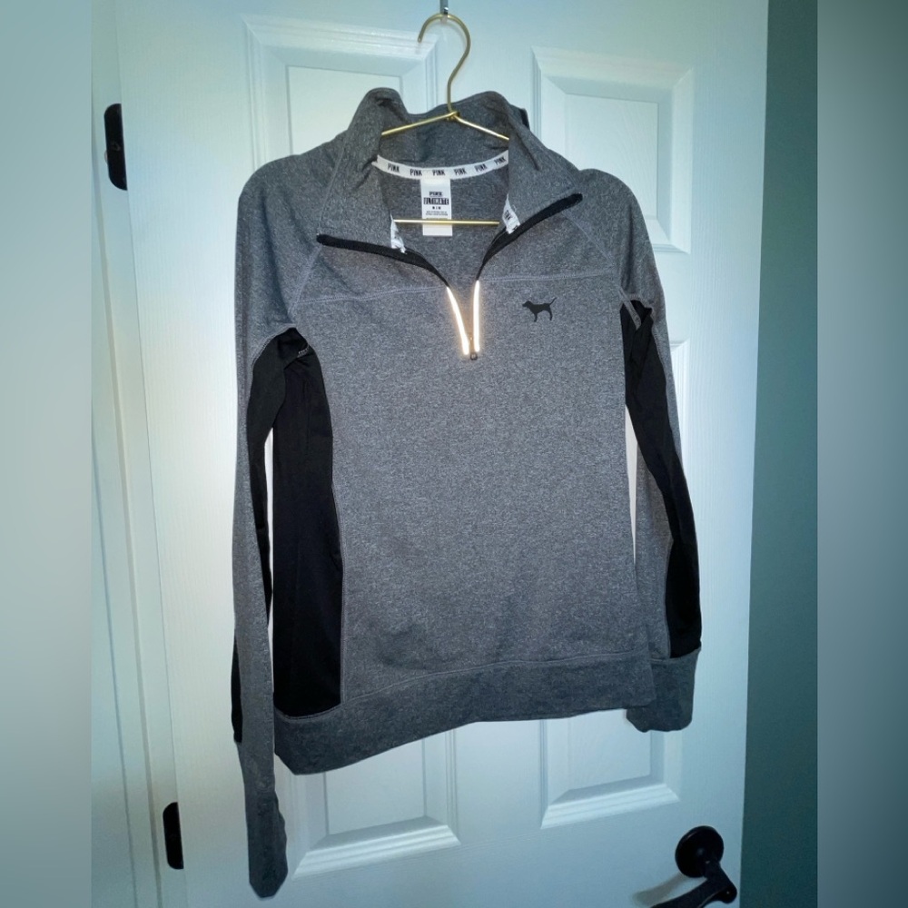 VS Pink 3/4 zip